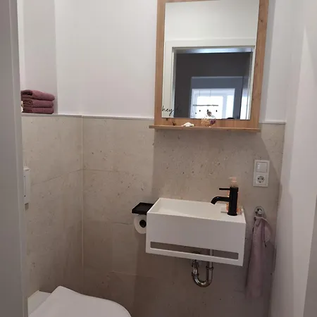 Maison Confortable Mit Sonnenterrasse Und Garten, Bad Ems, Koblenz, Montabaur, Wandern, Radfahren, Mountanbiketouren *