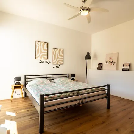 Maison Confortable Mit Sonnenterrasse Und Garten, Bad Ems, Koblenz, Montabaur Apartmán Arzbach