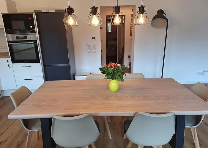 Maison Confortable Mit Sonnenterrasse Und Garten, Bad Ems, Koblenz, Montabaur, Wandern, Radfahren, Mountanbiketouren