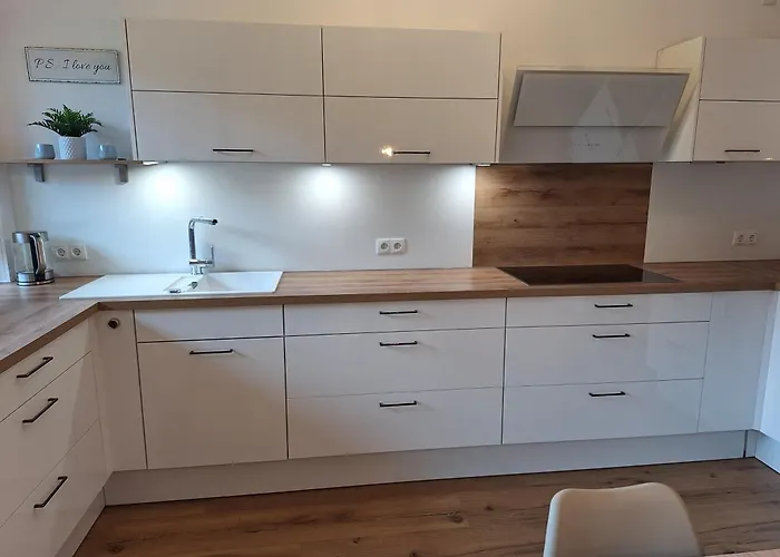 Maison Confortable Mit Sonnenterrasse Und Garten, Bad Ems, Koblenz, Montabaur, Wandern, Radfahren, Mountanbiketouren *