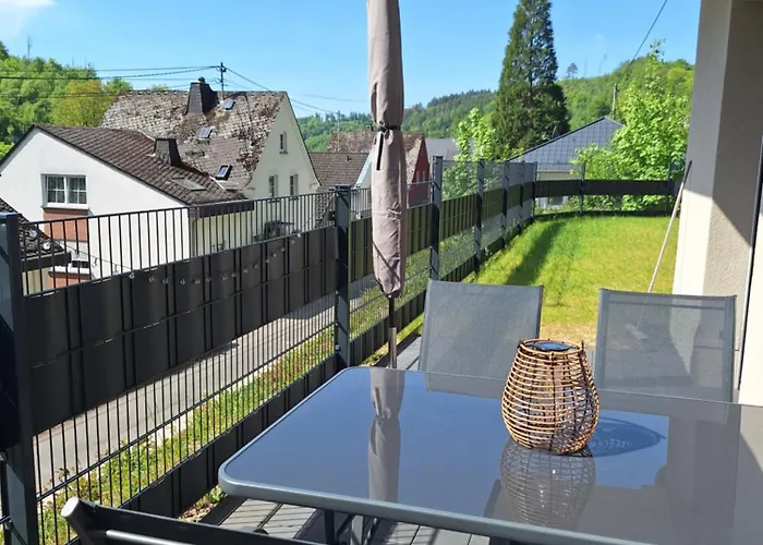 Apartamento Maison Confortable Mit Sonnenterrasse Und Garten, Bad Ems, Koblenz, Montabaur, Wandern, Radfahren, Mountanbiketouren *