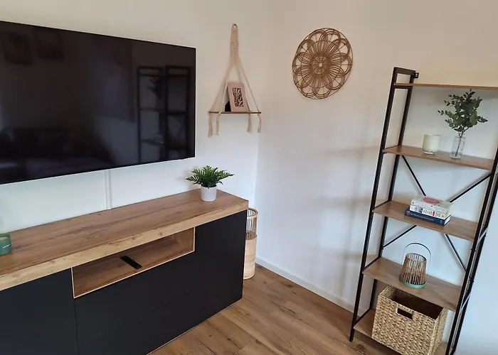 Maison Confortable Mit Sonnenterrasse Und Garten, Bad Ems, Koblenz, Montabaur, Wandern, Radfahren, Mountanbiketouren *